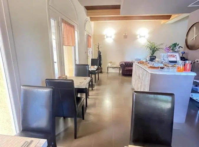 Modus Vivendi - E Relax Бризигелла